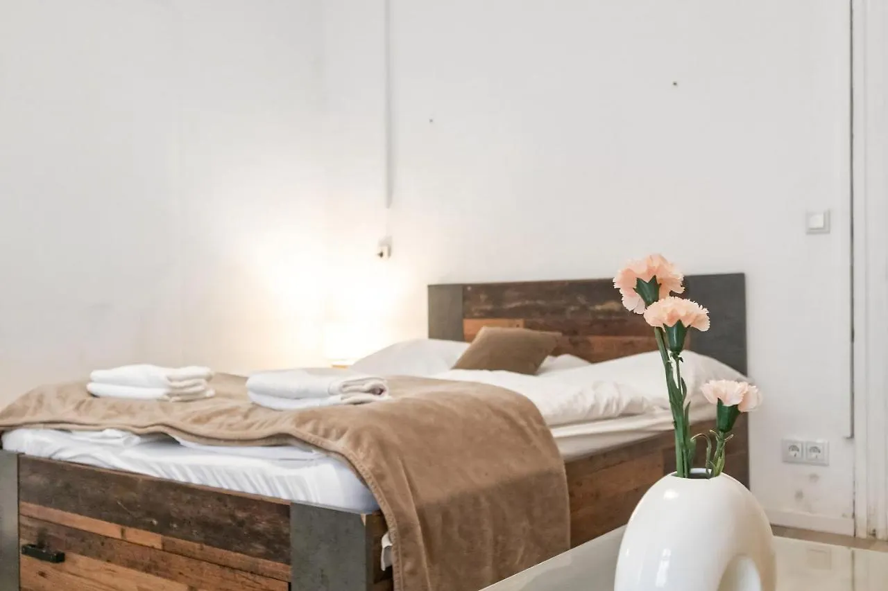 Vibrant 1Br - Ideal Long Stay Accommodation Vienna 0*,  Austria